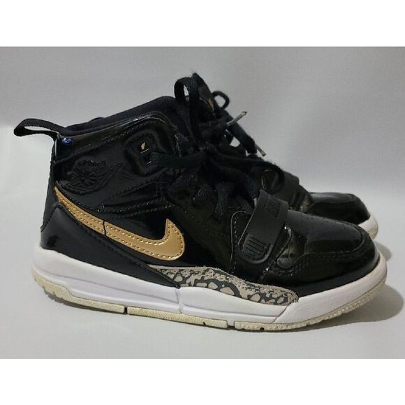 Nike Air Jordan Legacy 312  11C - Picture 5 of 7
